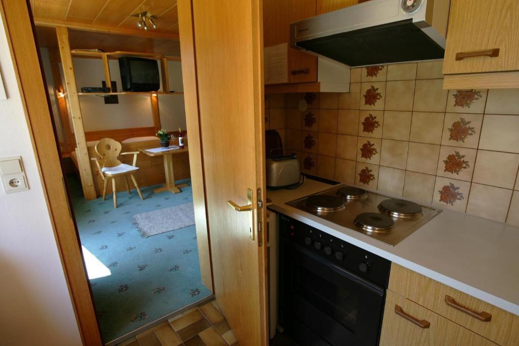 Ferienwohnungen Stemer Schruns Szoba fotó